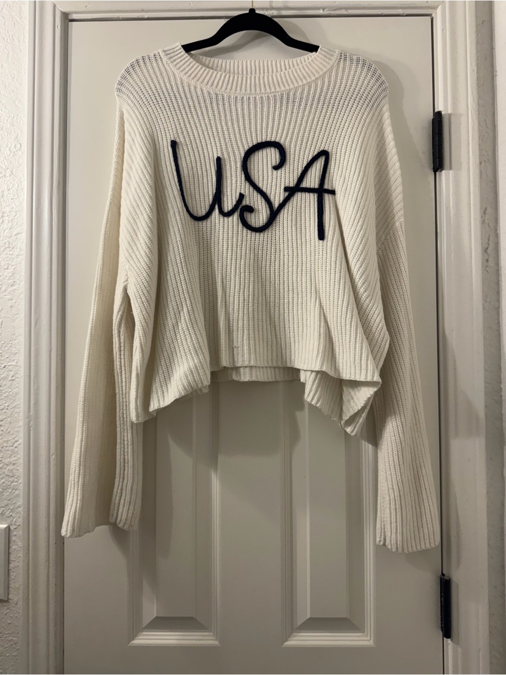 USA Embroidered Crewneck Sweater - moon & madison